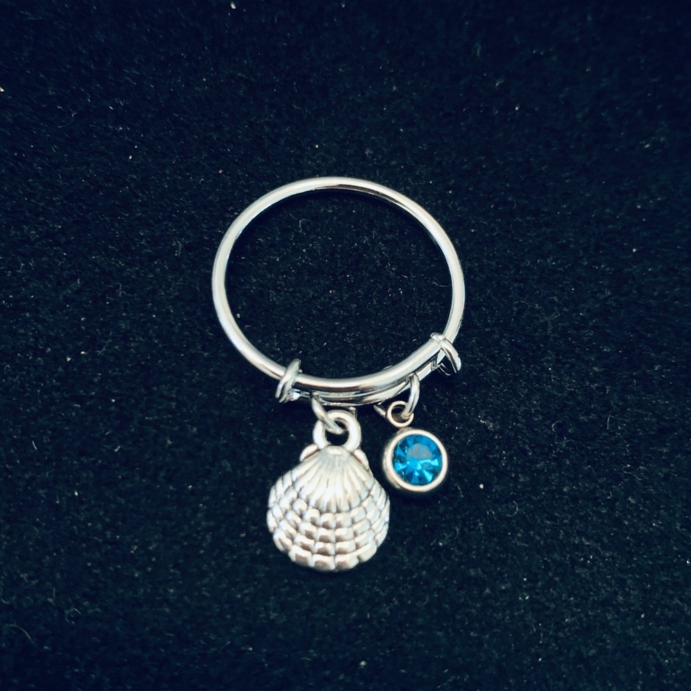 Beach Shell themed dangle ring with birthstone charm